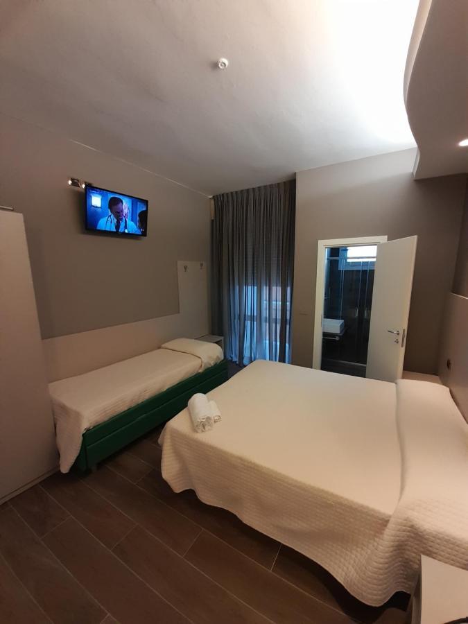 Hotel Royal Plaza Rimini Exterior foto